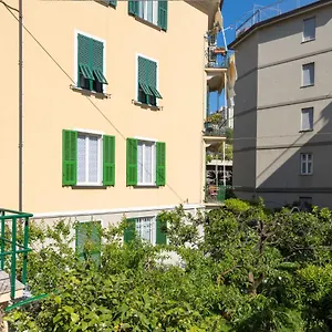 https://casa-barbara-118s.hotelitalianriviera.com